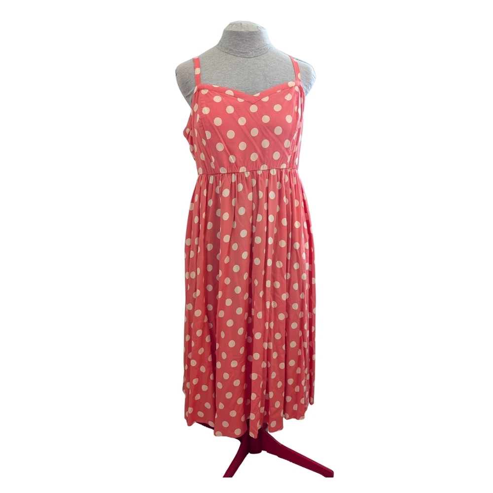 Torrid coral and white polka dot challis sweetheart midi swing dress